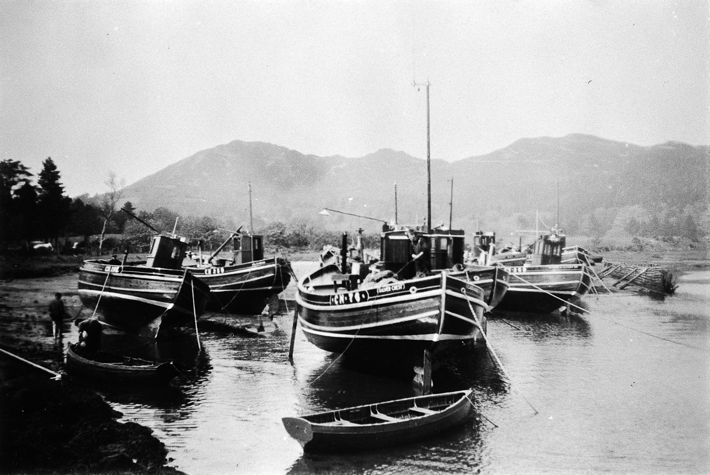 Ringnetters in Carradale, pre 1939