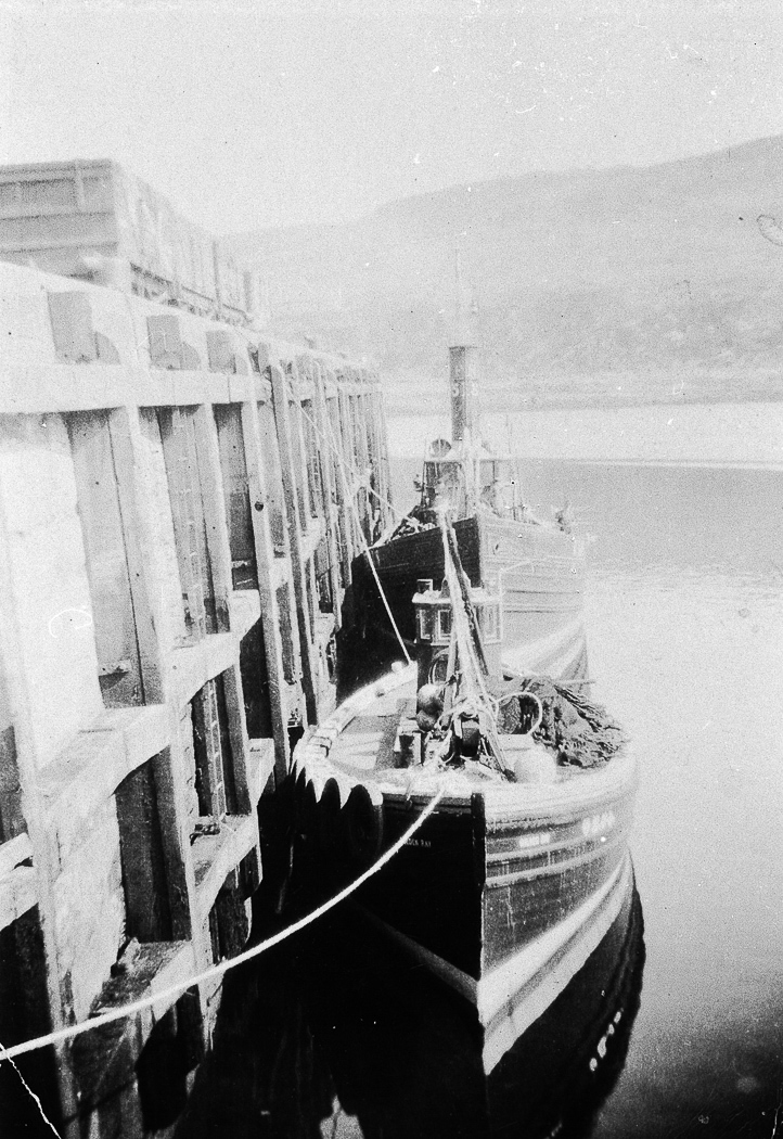 Golden Ray OB93, in harbour, Mallaig