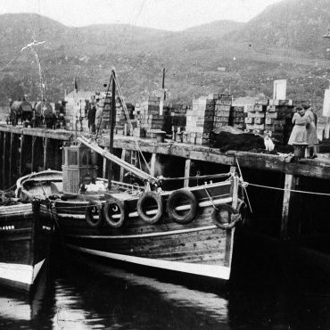 Ringnetter 'Mary Manson', OB9, in harbour, Mallaig.