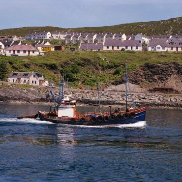 'Pathfinder', OB181, Mallaig, June 1988. She was originally built as a dual purpose ringnetter and trawler.