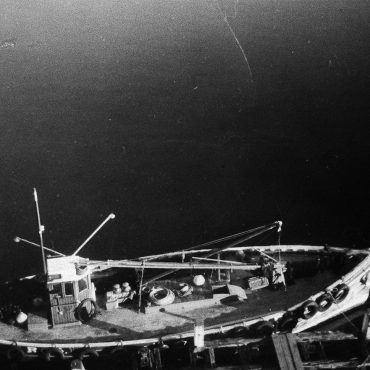 'Dewy Rose', RO5, at Carrick Pier, Loch Goil.