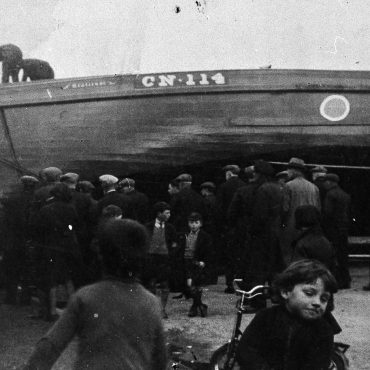 Gratitude CN114, in boatyard, Campbeltown, 1937